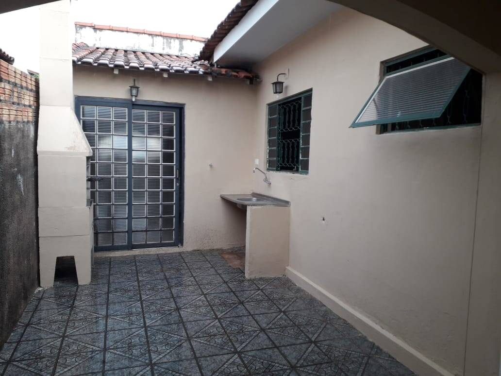 Casa à venda com 3 quartos, 140m² - Foto 9