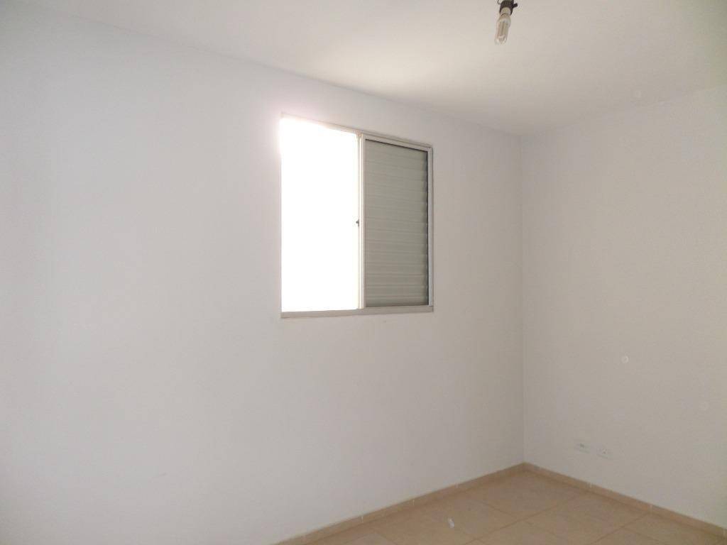 Apartamento à venda com 2 quartos, 50m² - Foto 15