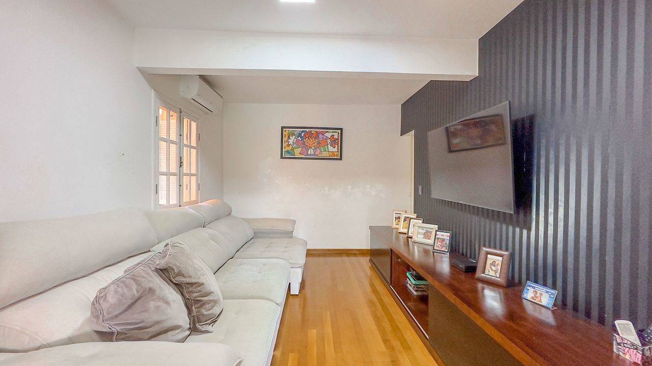 Casa à venda com 3 quartos, 274m² - Foto 14