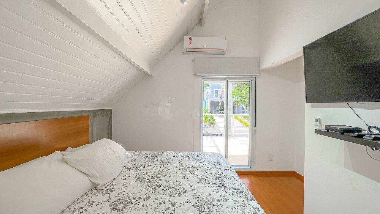 Casa à venda com 3 quartos, 274m² - Foto 34