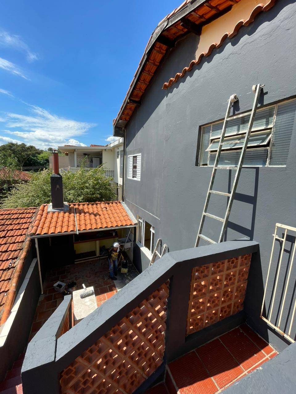 Sobrado à venda e aluguel com 3 quartos, 225m² - Foto 2