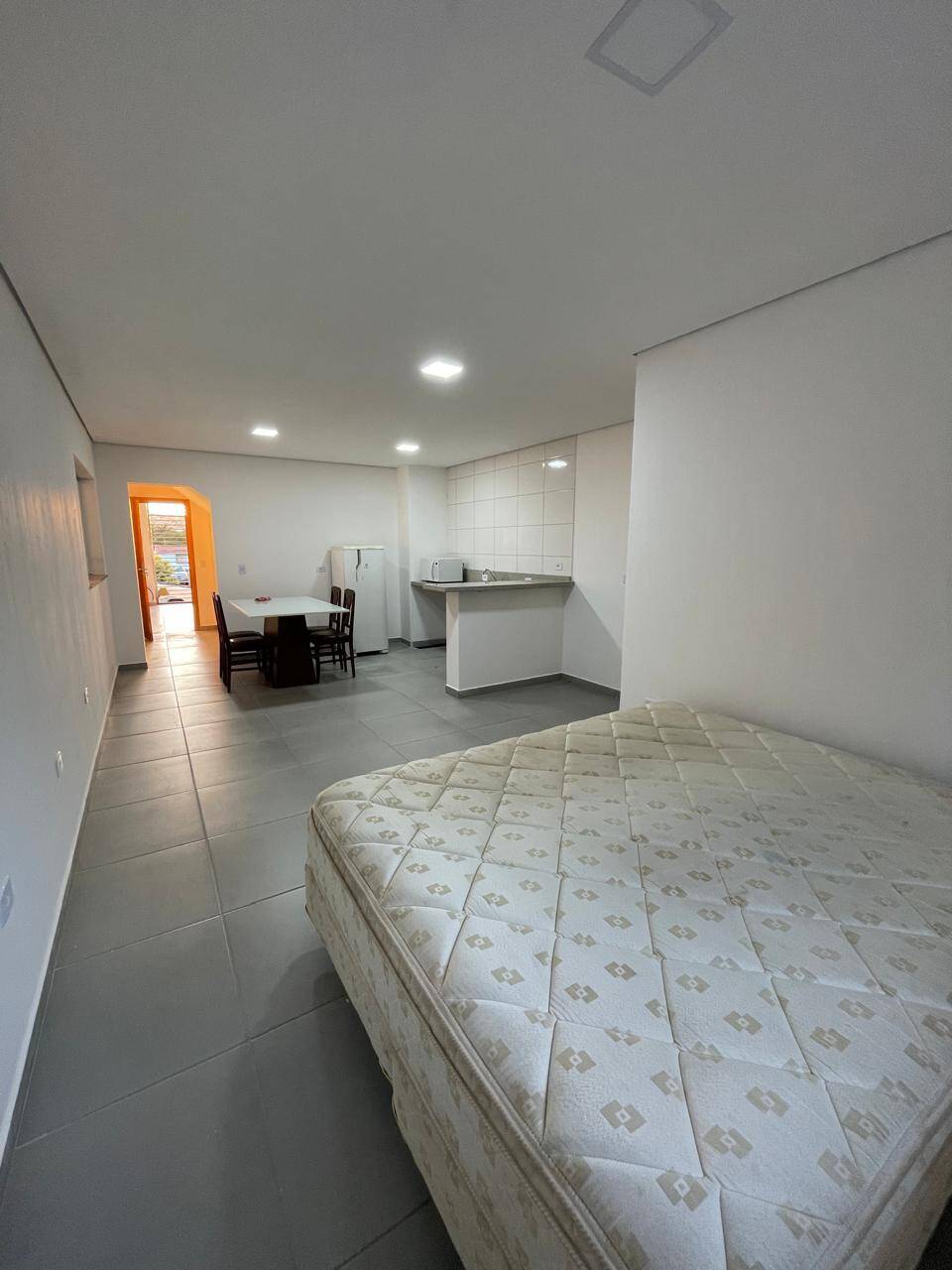 Apartamento à venda e aluguel com 1 quarto, 41m² - Foto 5