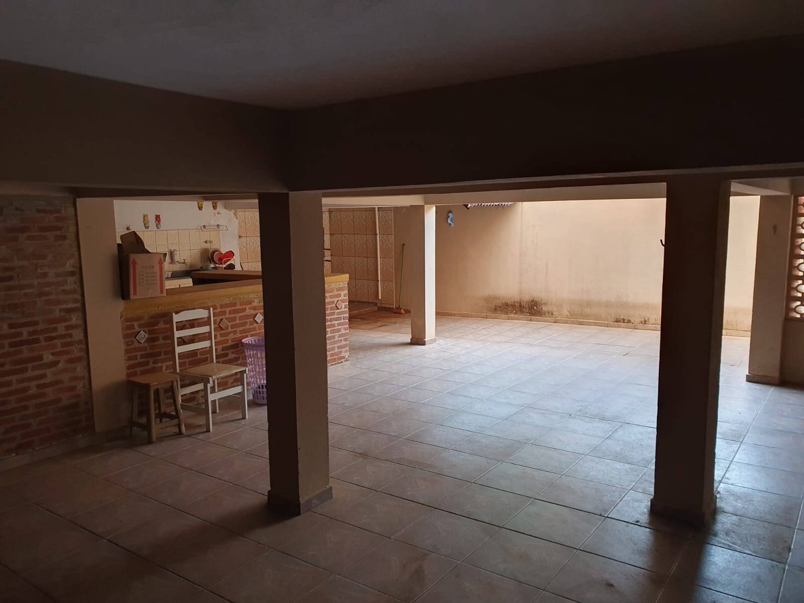 Casa à venda com 5 quartos, 351m² - Foto 19