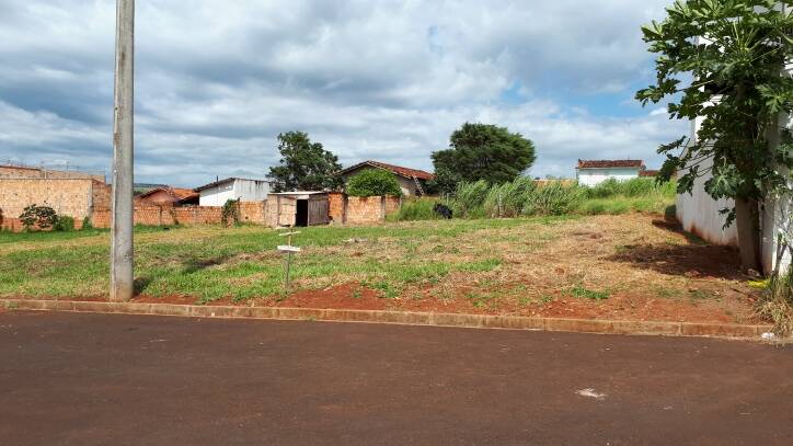 Terreno à venda, 271m² - Foto 1