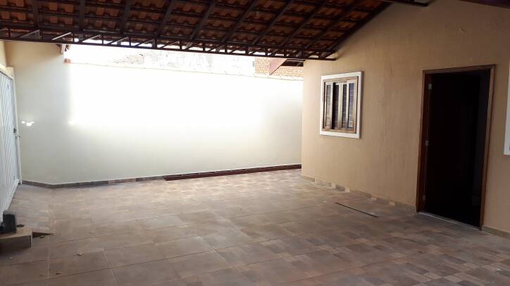 Casa à venda e aluguel com 2 quartos, 200m² - Foto 4