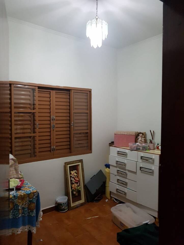 Casa à venda com 3 quartos, 250m² - Foto 9